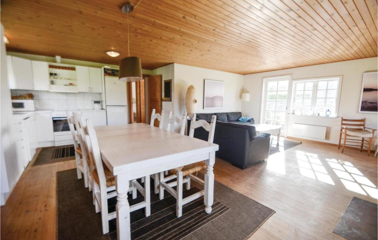 Nice Home In Knebel With Kitchen Buitenkant foto