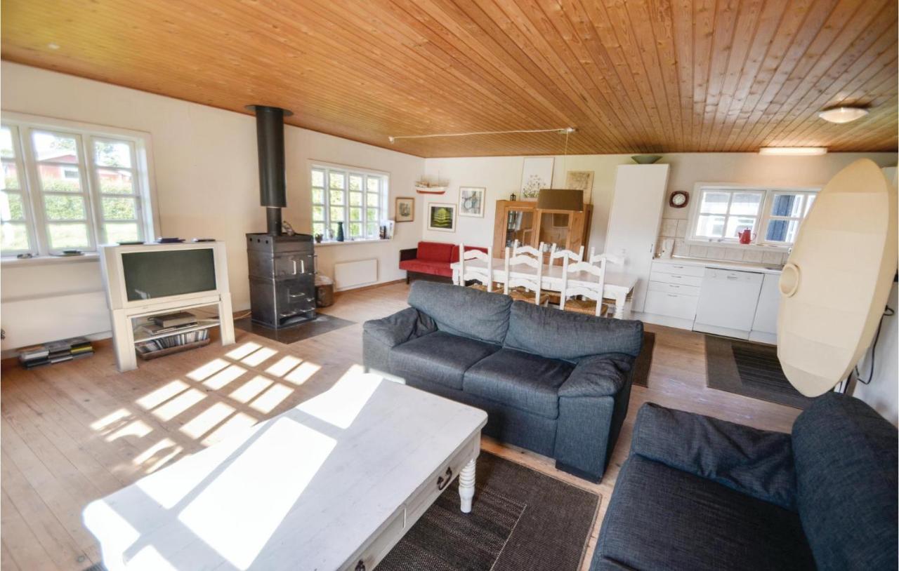 Nice Home In Knebel With Kitchen Buitenkant foto